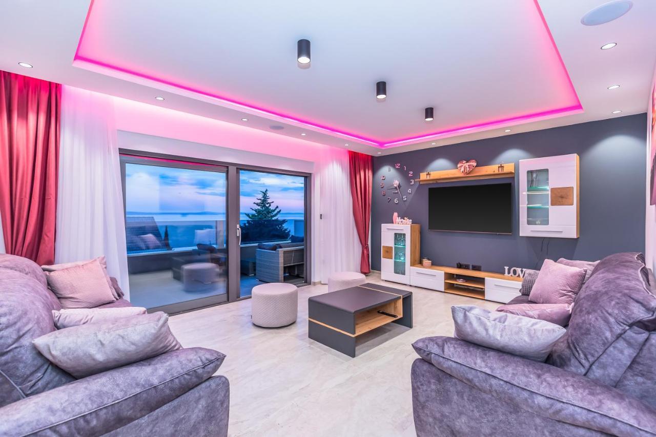 Luxury Apartment Lorena - Private Heated Pool - Jesenice  Esterno foto